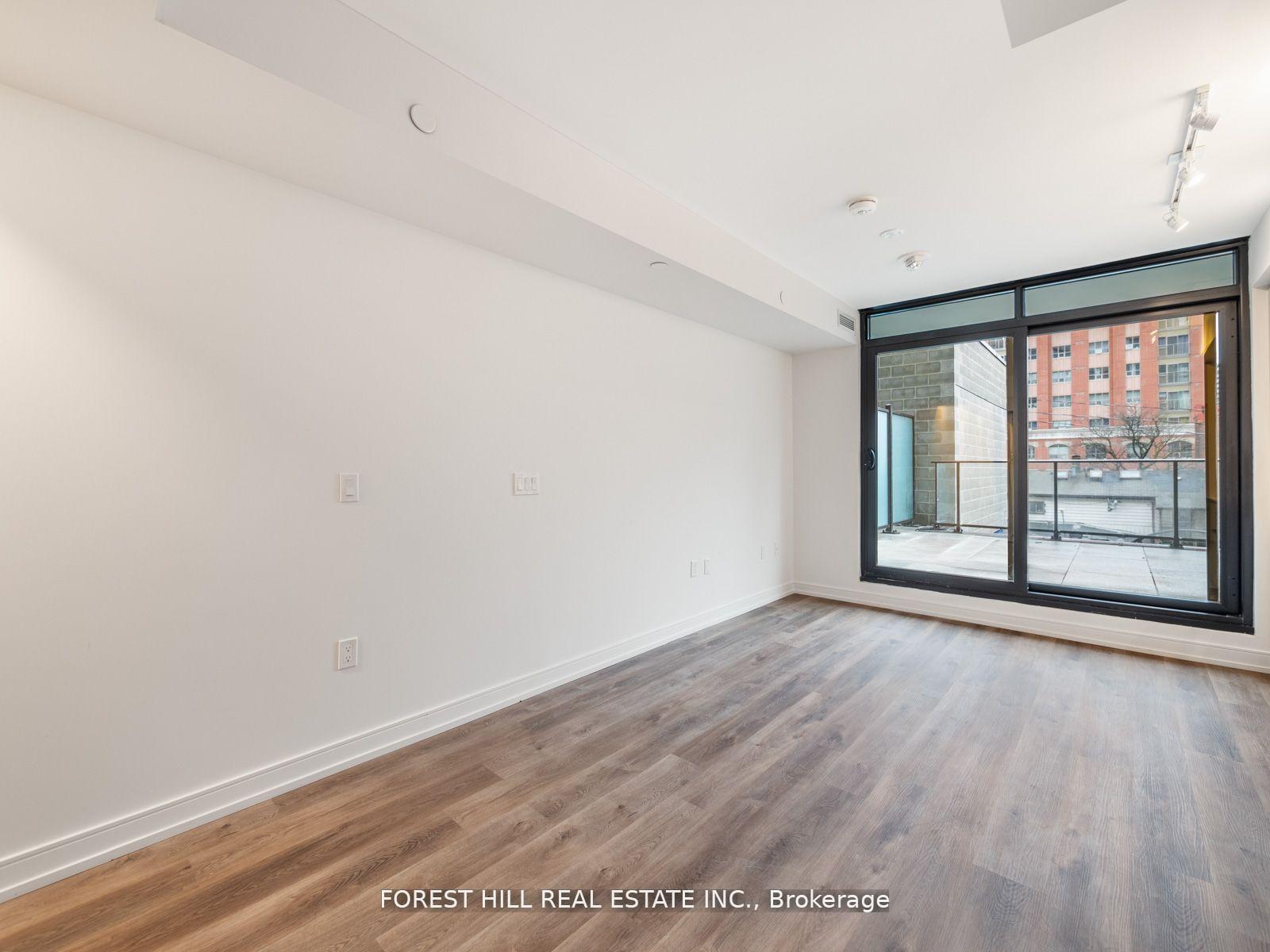 1 Bedroom Condo at 1 Jarvis, Hamilton For sale