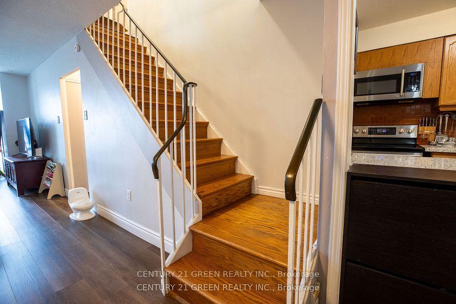 5 Bedrooms Condo at 366 The East Mall, Toronto For sale