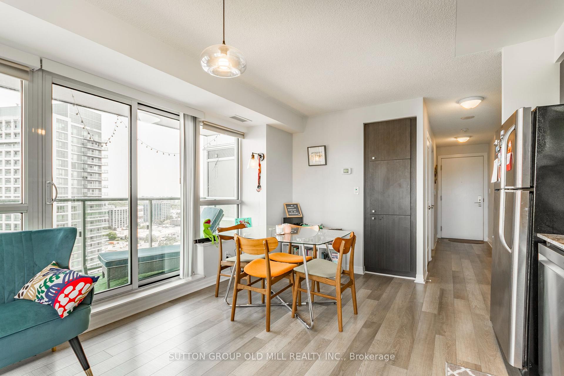 2 Bedrooms Condo at 2015 Sheppard, Toronto For sale