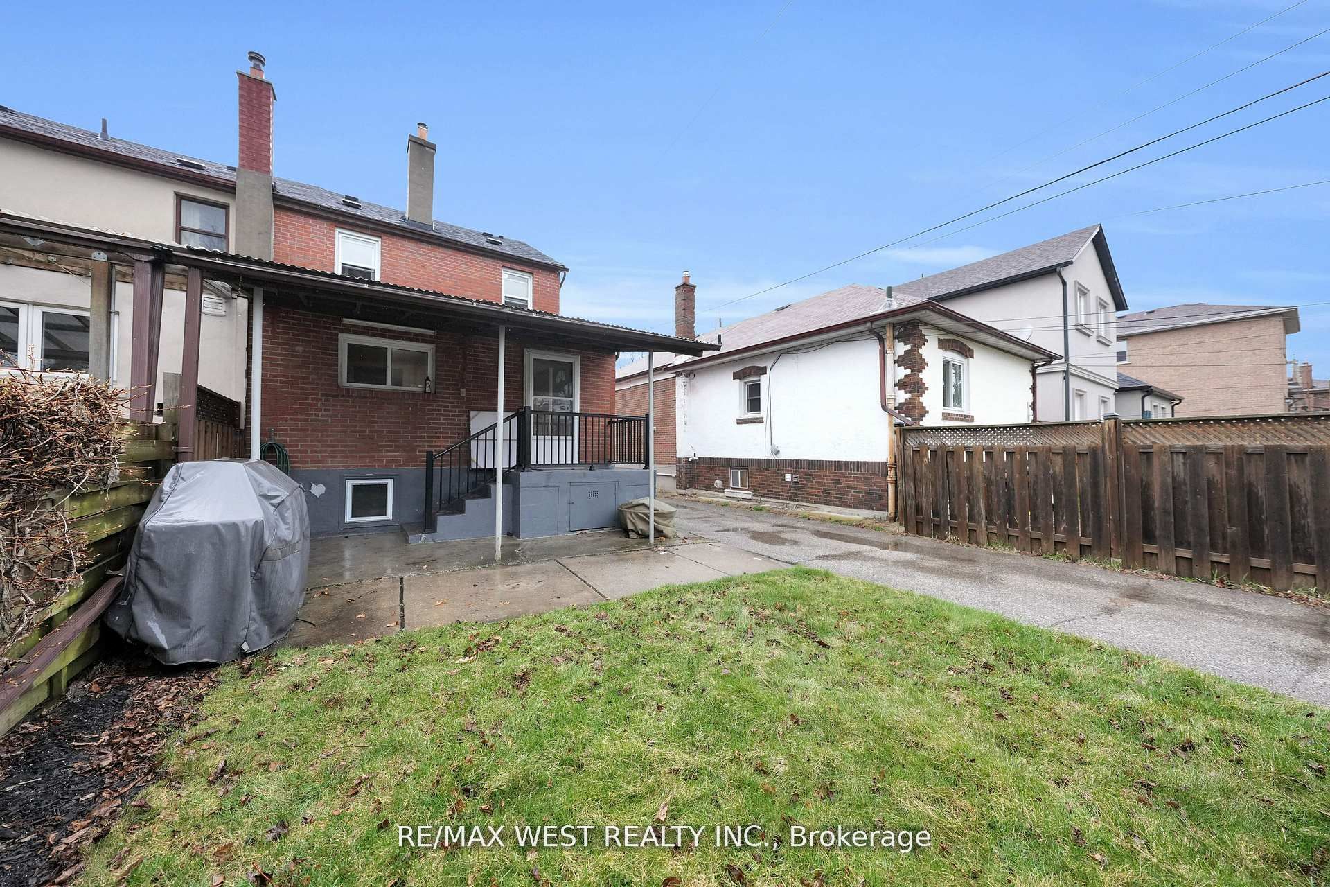 39 Frances Avenue