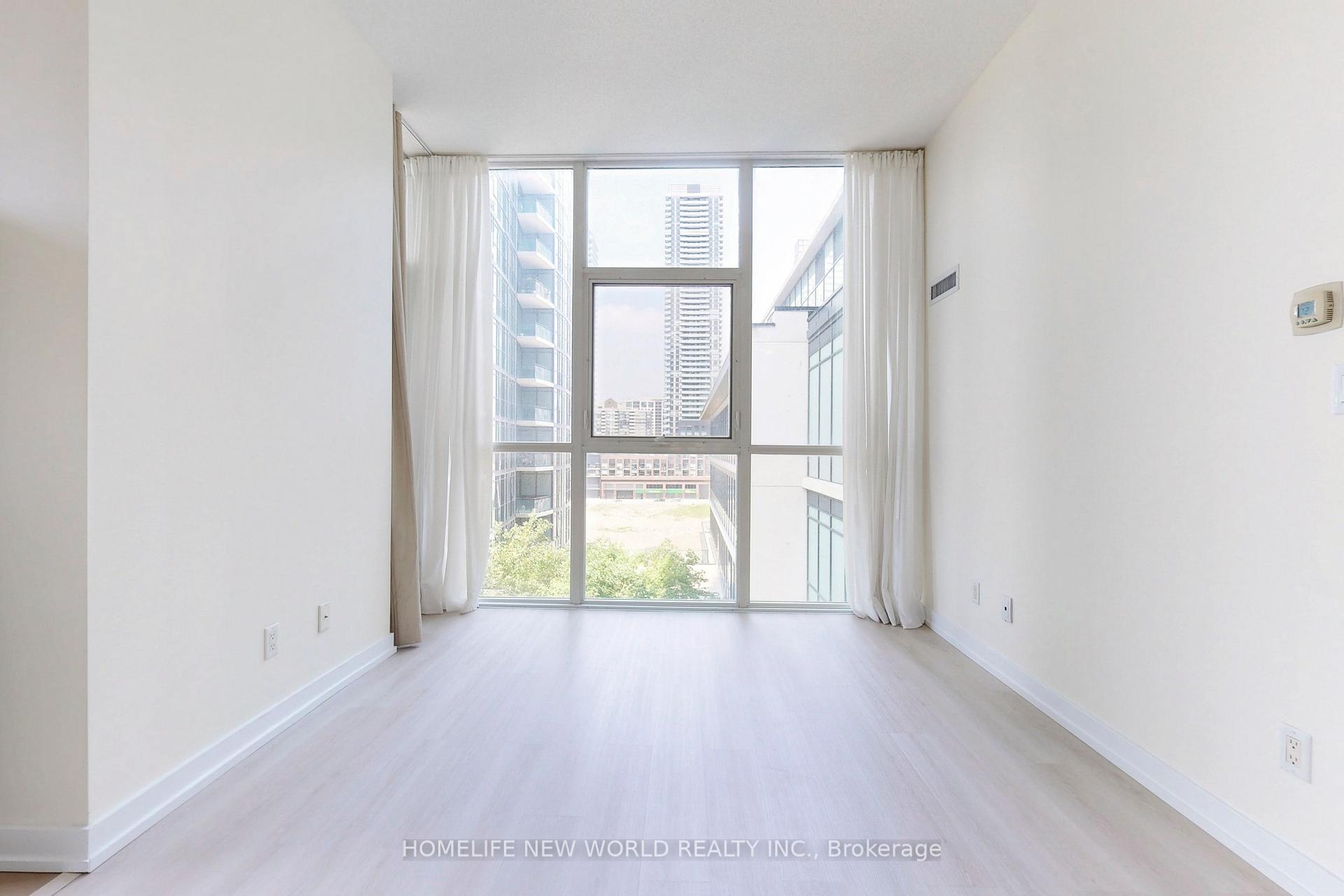 2 Bedrooms Condo at 4070 Confederation, Mississauga For sale