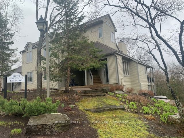 1711 Grandview Hilltop Drive, Huntsville, ON P1H 2N1