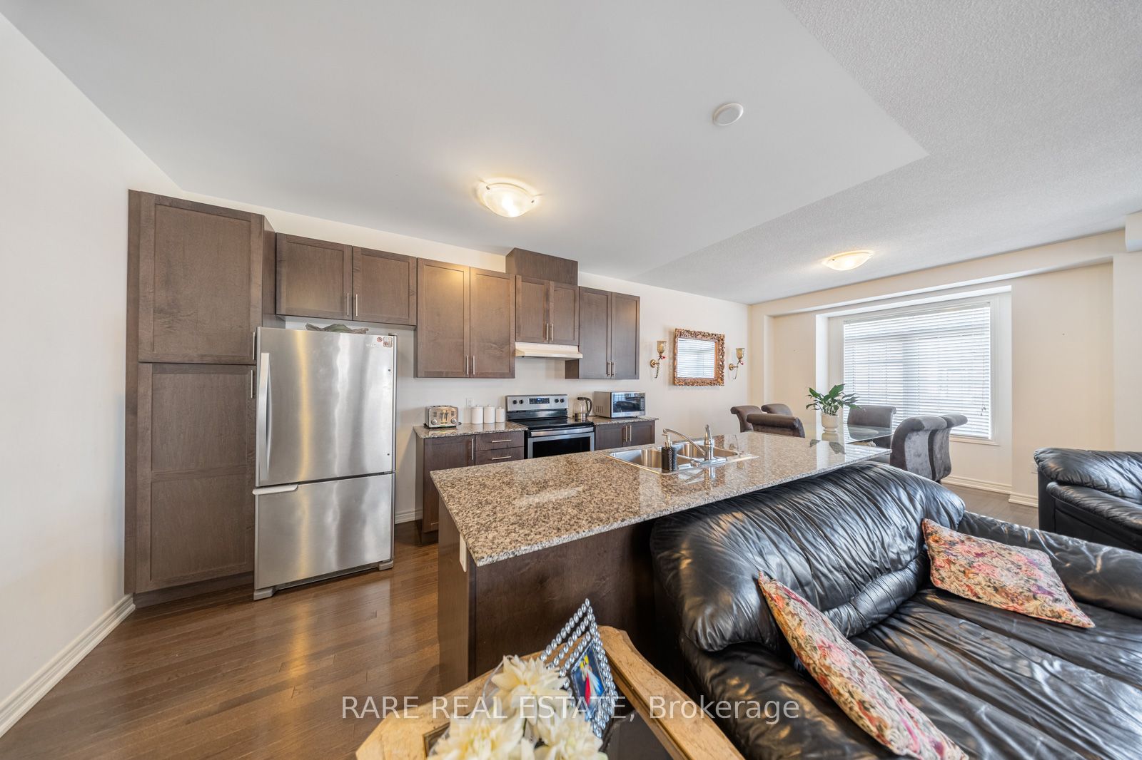 91 Fruitvale Circle, Brampton, ON L7A 5C4