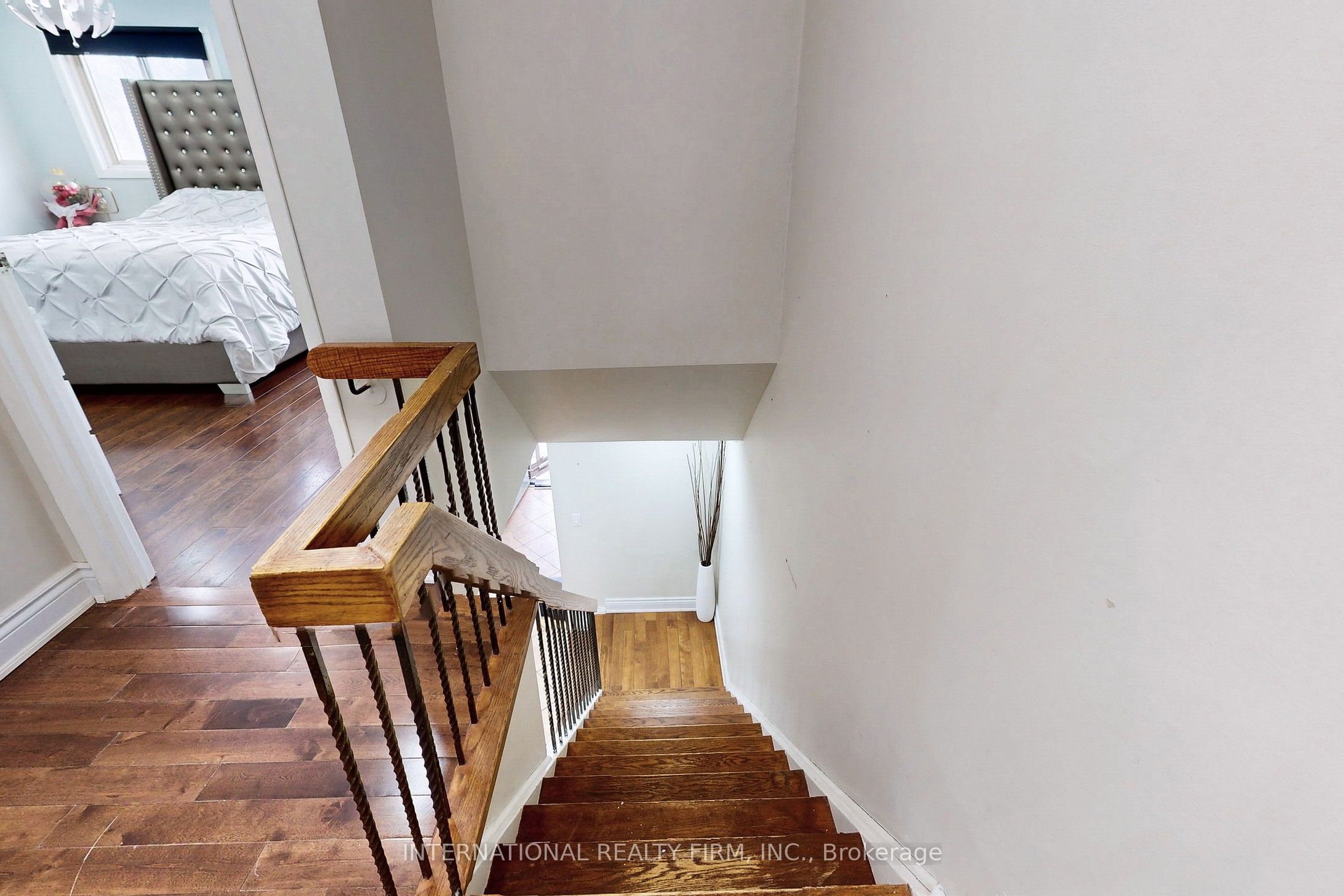 60 Hanson Road, #62