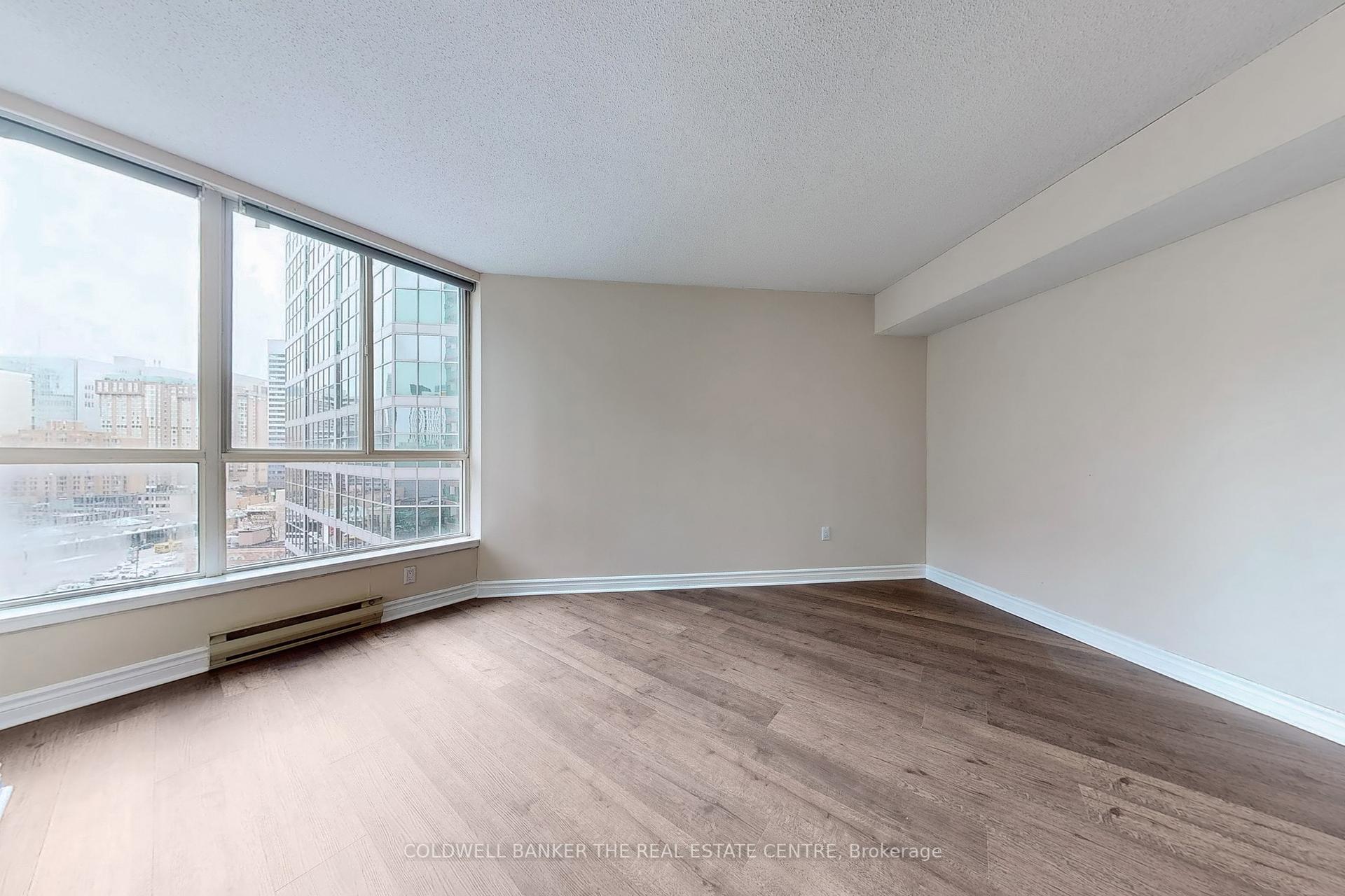 1 Bedroom Condo at 38 Elm, Toronto For sale