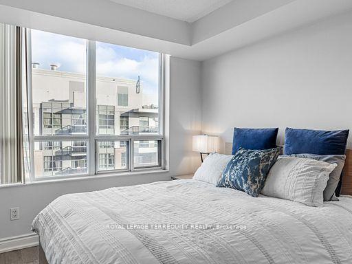 3 Bedrooms Condo at 15 Northtown, Toronto For sale
