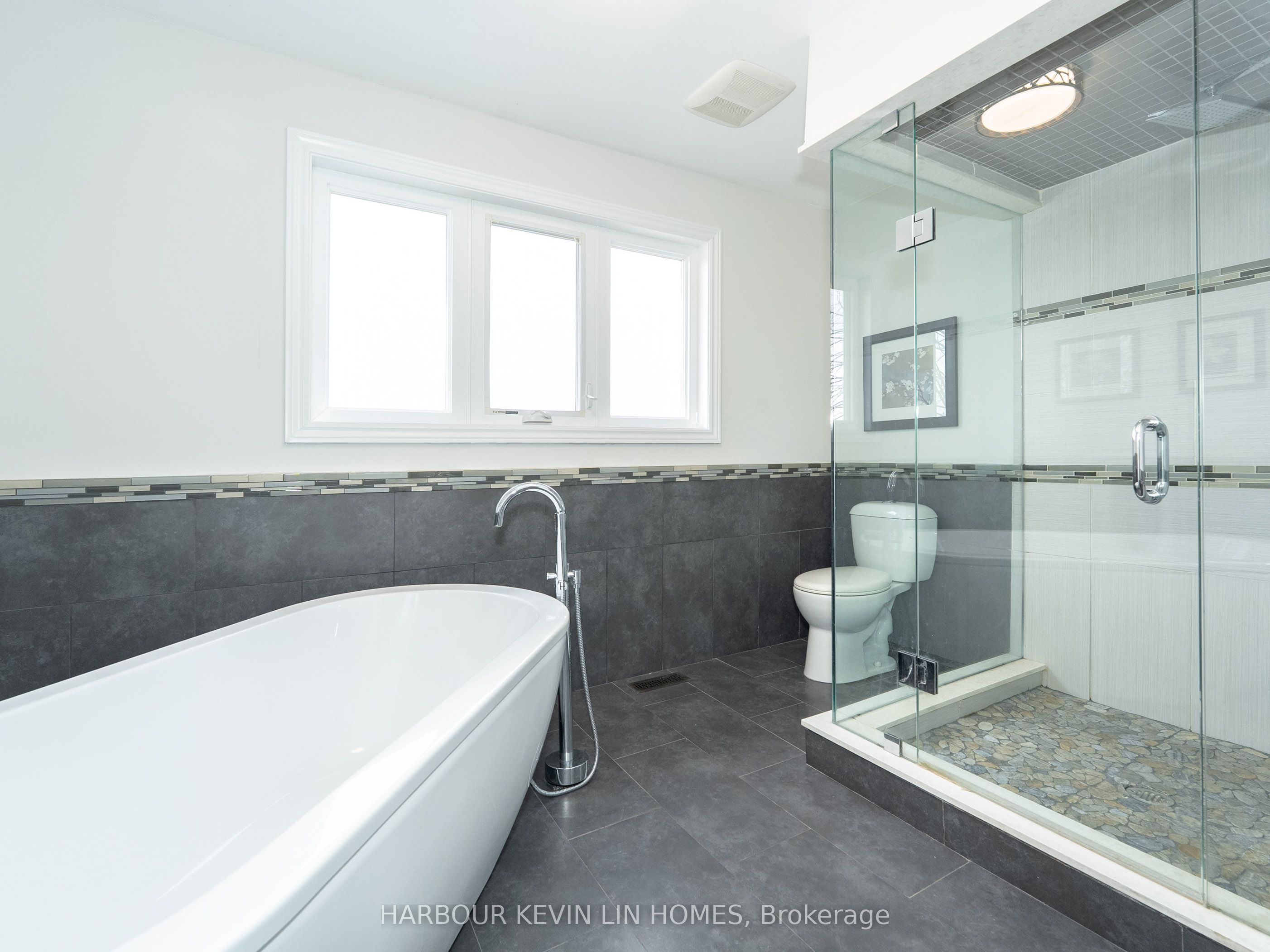 146 Valleymede Drive