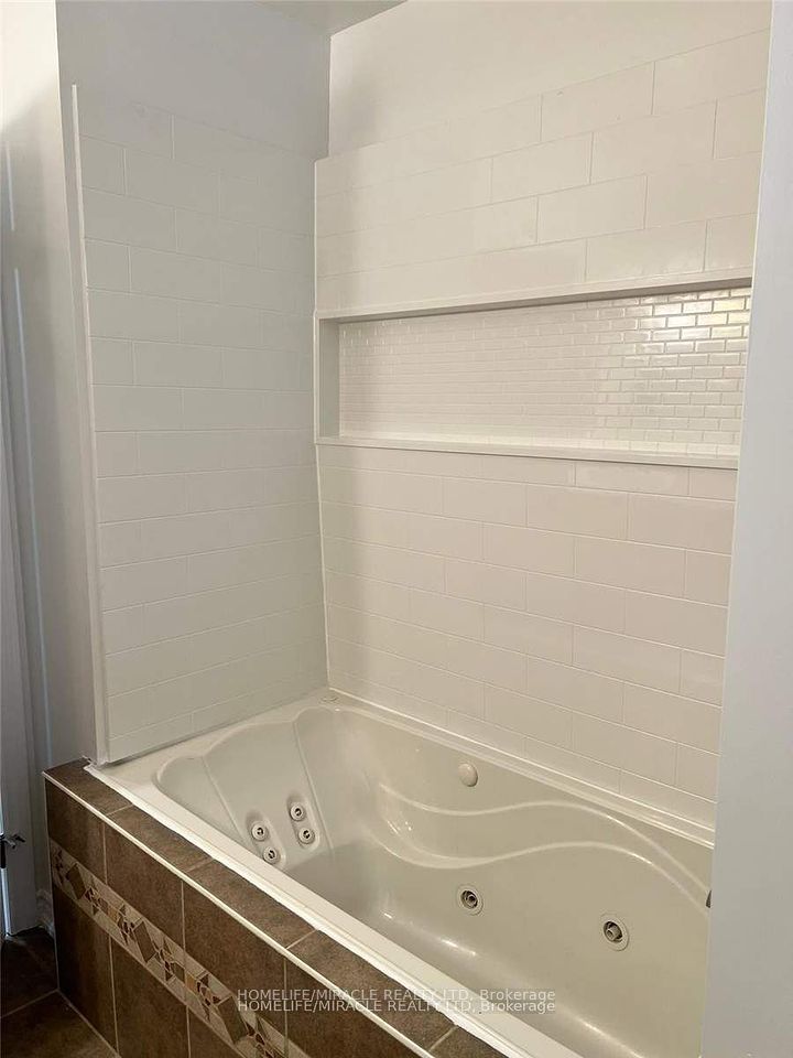 78 Regent Drive, St. Catharines, ON L2M 3L7
