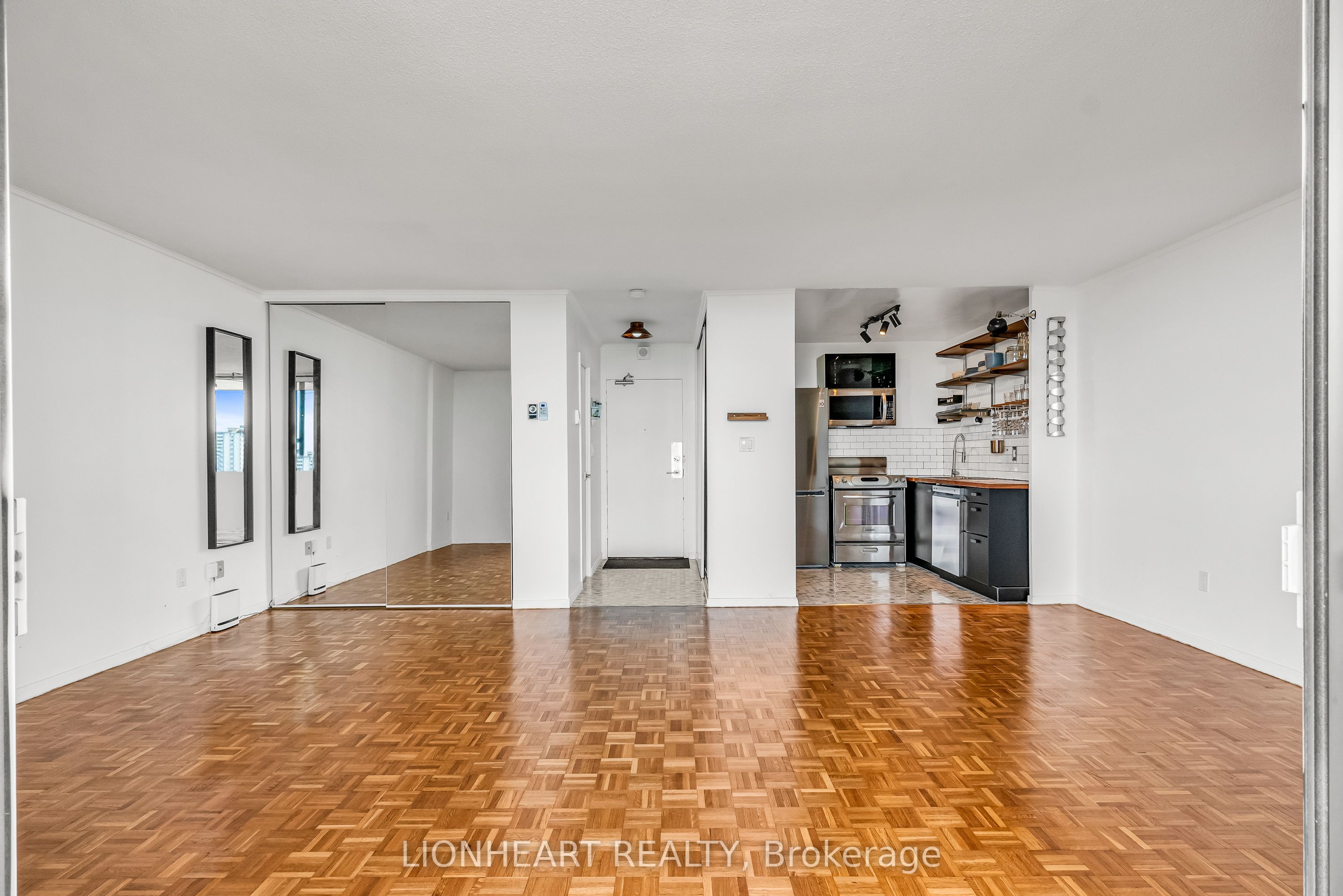 40 Homewood Avenue, #2608