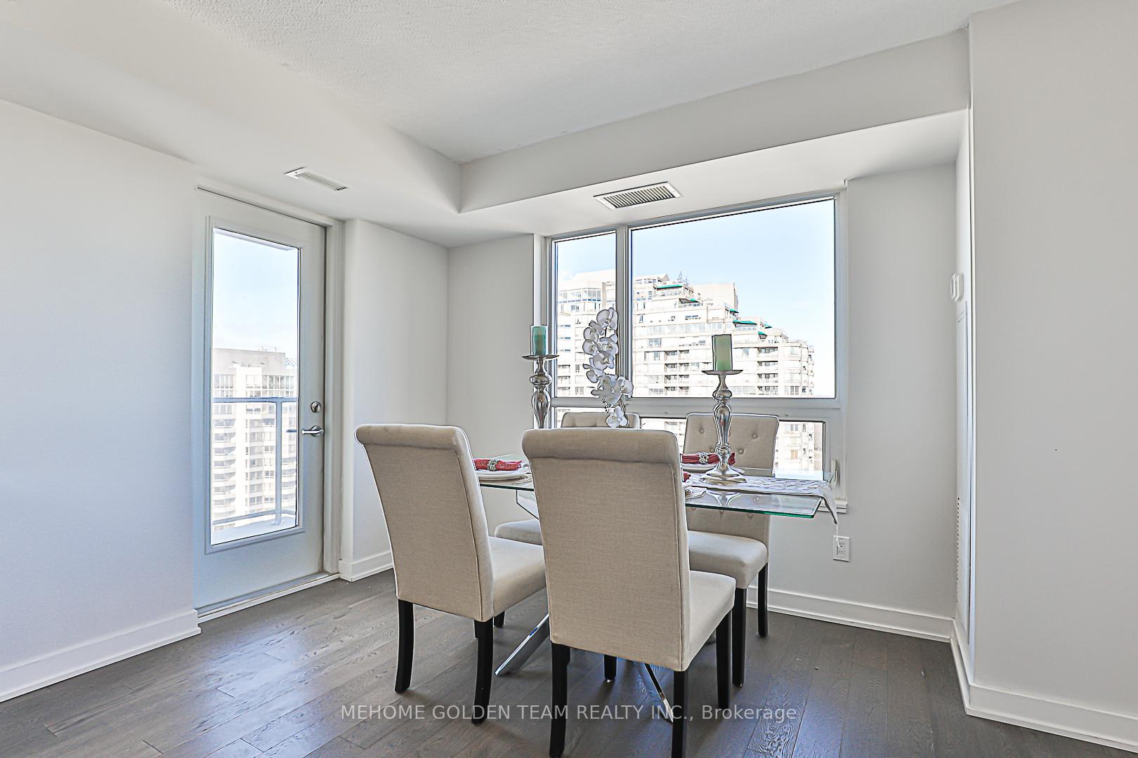 3 Bedrooms Condo at 185 Bonis,  Toronto For sale