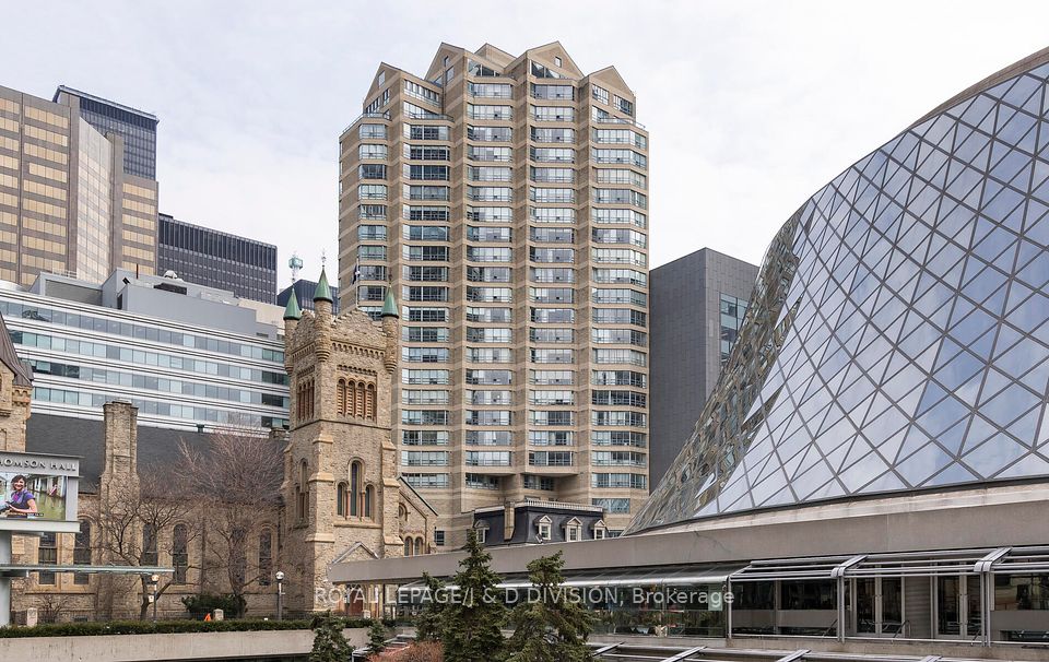 71 Simcoe