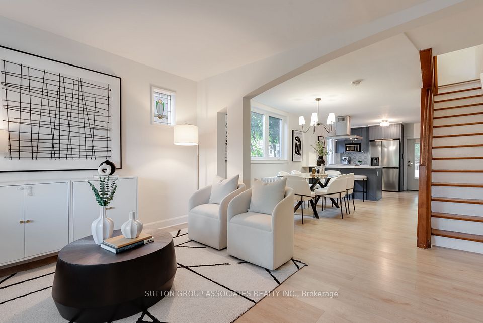 110 Roseneath