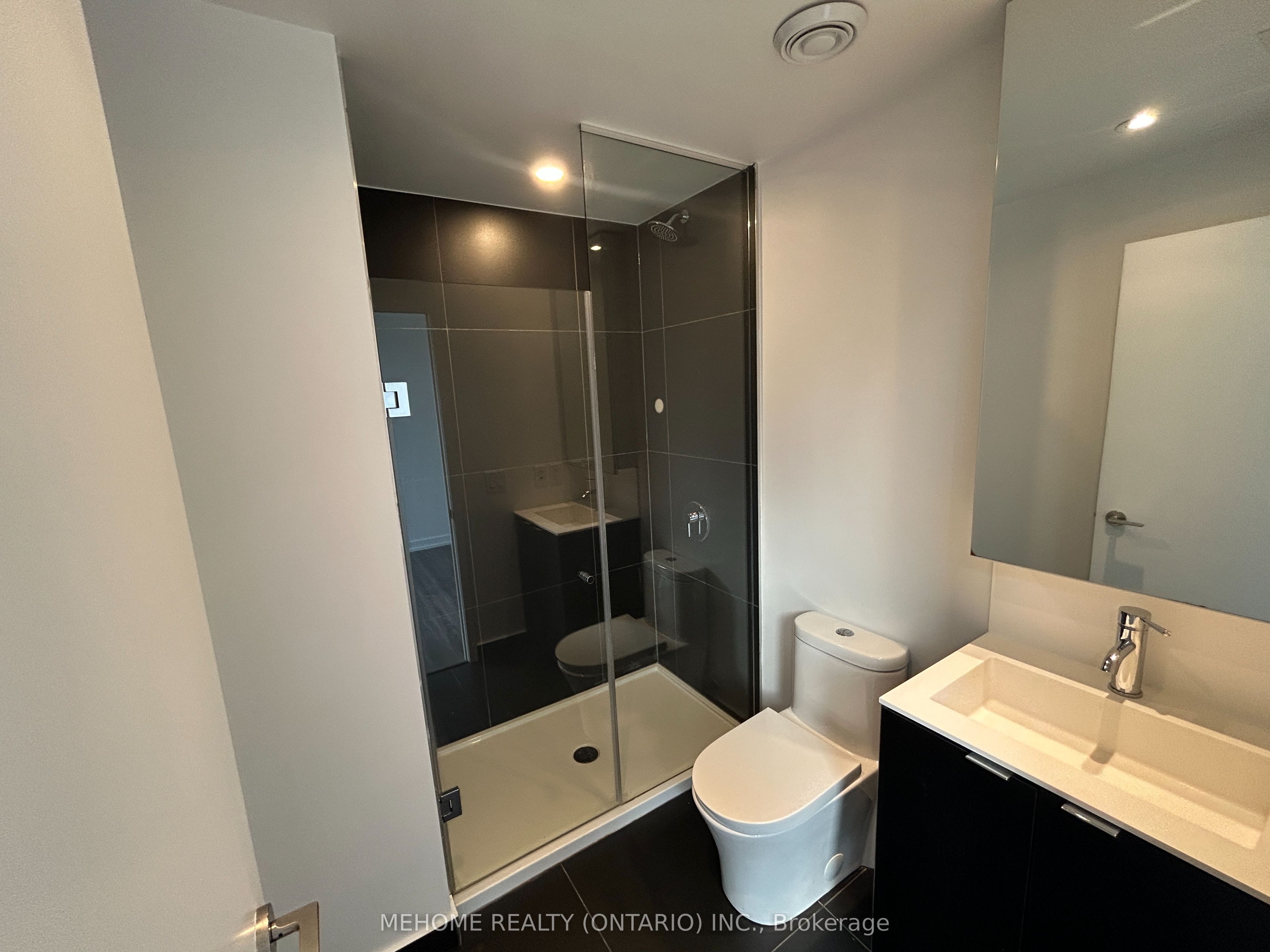20 Edward Street, #1616