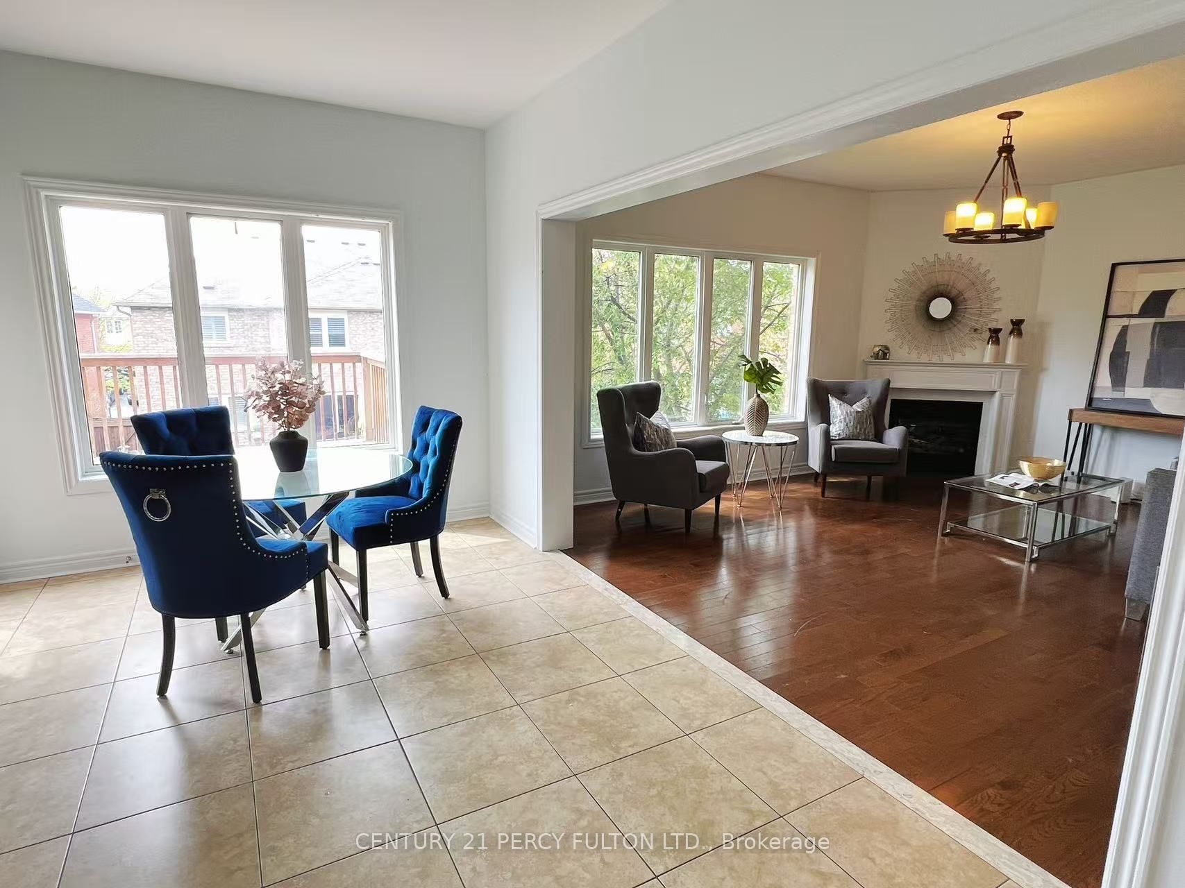 359 Woodspring Avenue