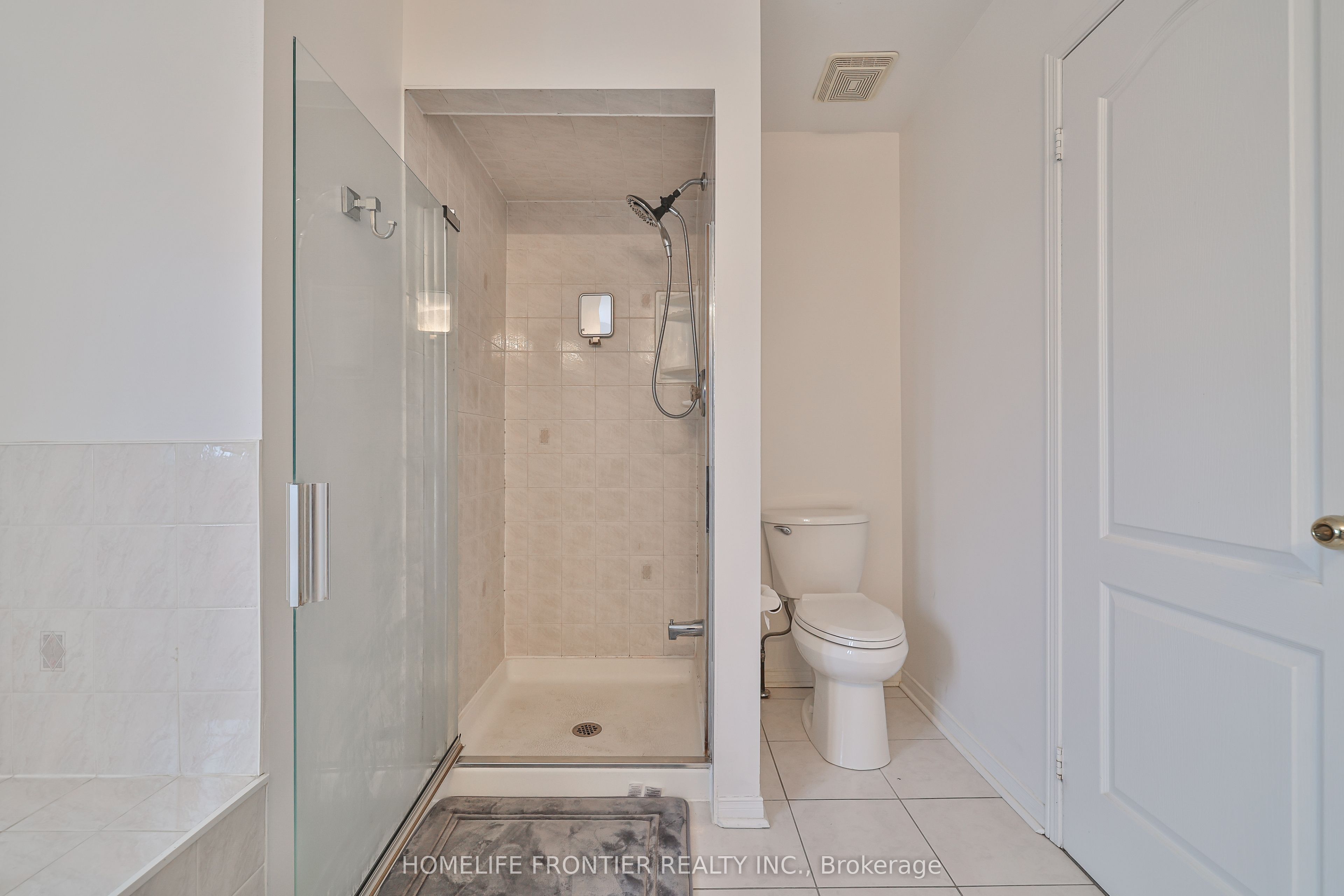 735 New Westminster Drive, #93