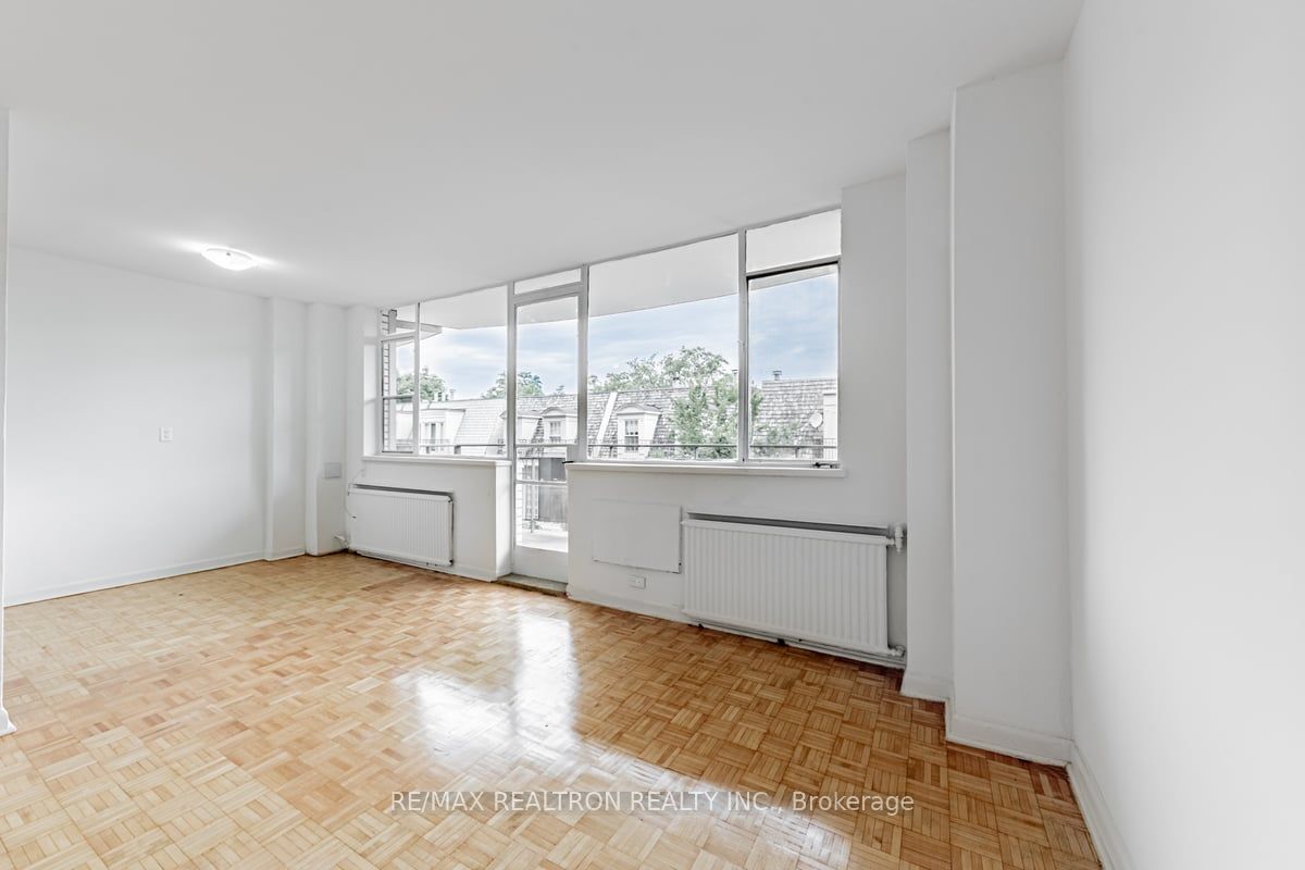 25 Bedford Road, #205