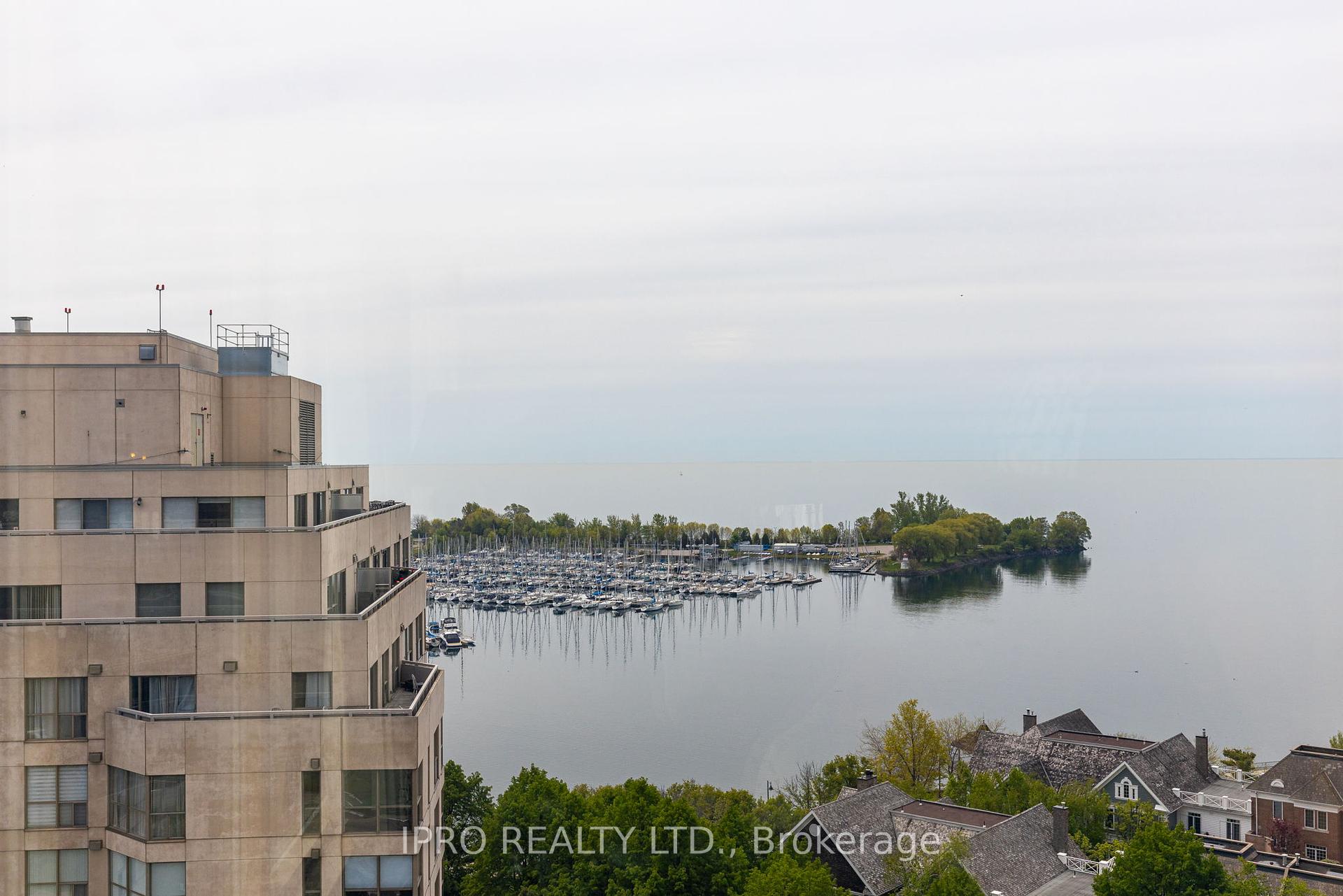 3 Bedrooms Condo at 2269 Lake Shore, Toronto For sale