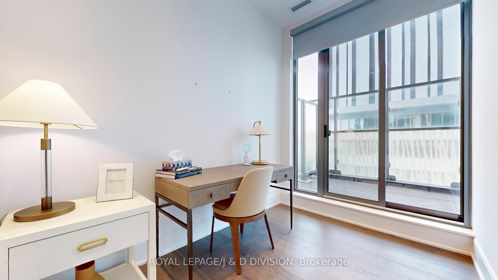 2 Bedrooms Condo at 50 Charles,  Toronto For sale