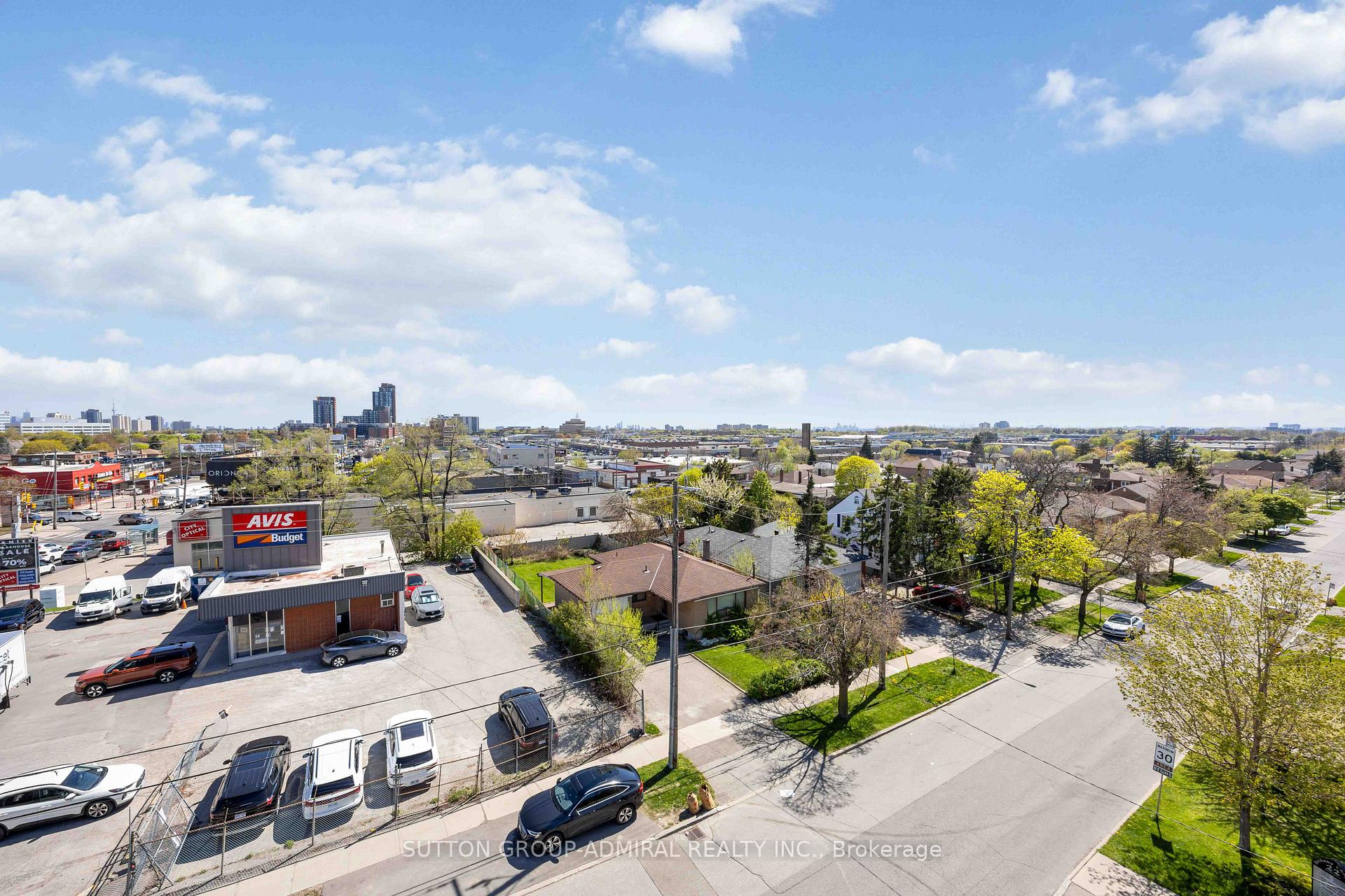 2 Bedrooms Condo at 16 MCADAM, Toronto For sale