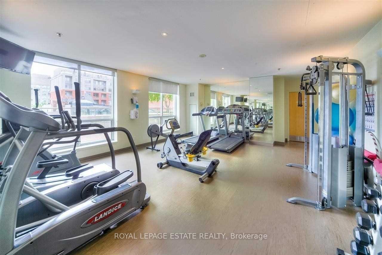 2 Bedrooms Condo at 168 King, Toronto For sale