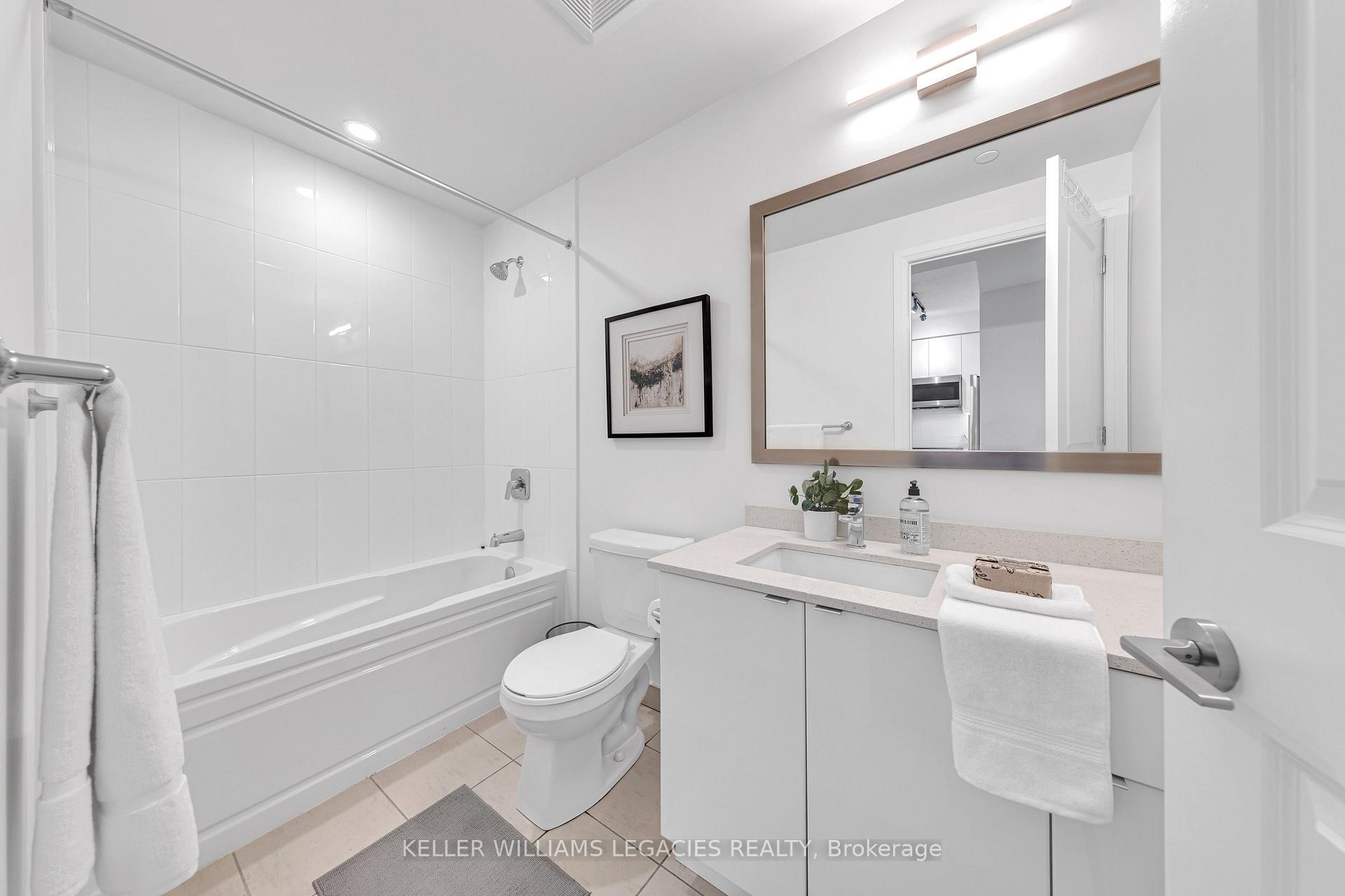 2 Bedrooms Condo at 50 Thomas Riley, Toronto For sale