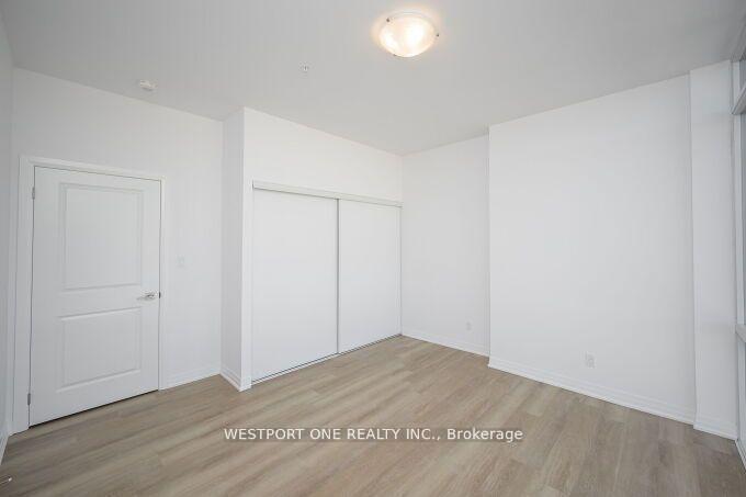 3 Bedrooms Condo at 5 Hamilton, Hamilton For sale
