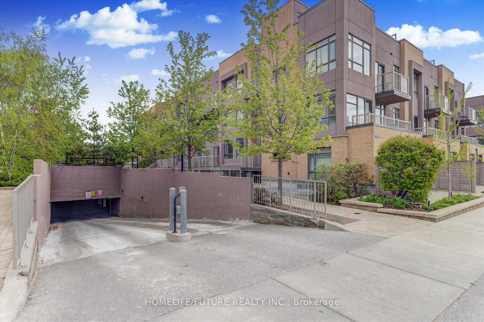 1 Bedroom Condo at 1070 Progress, Toronto For sale