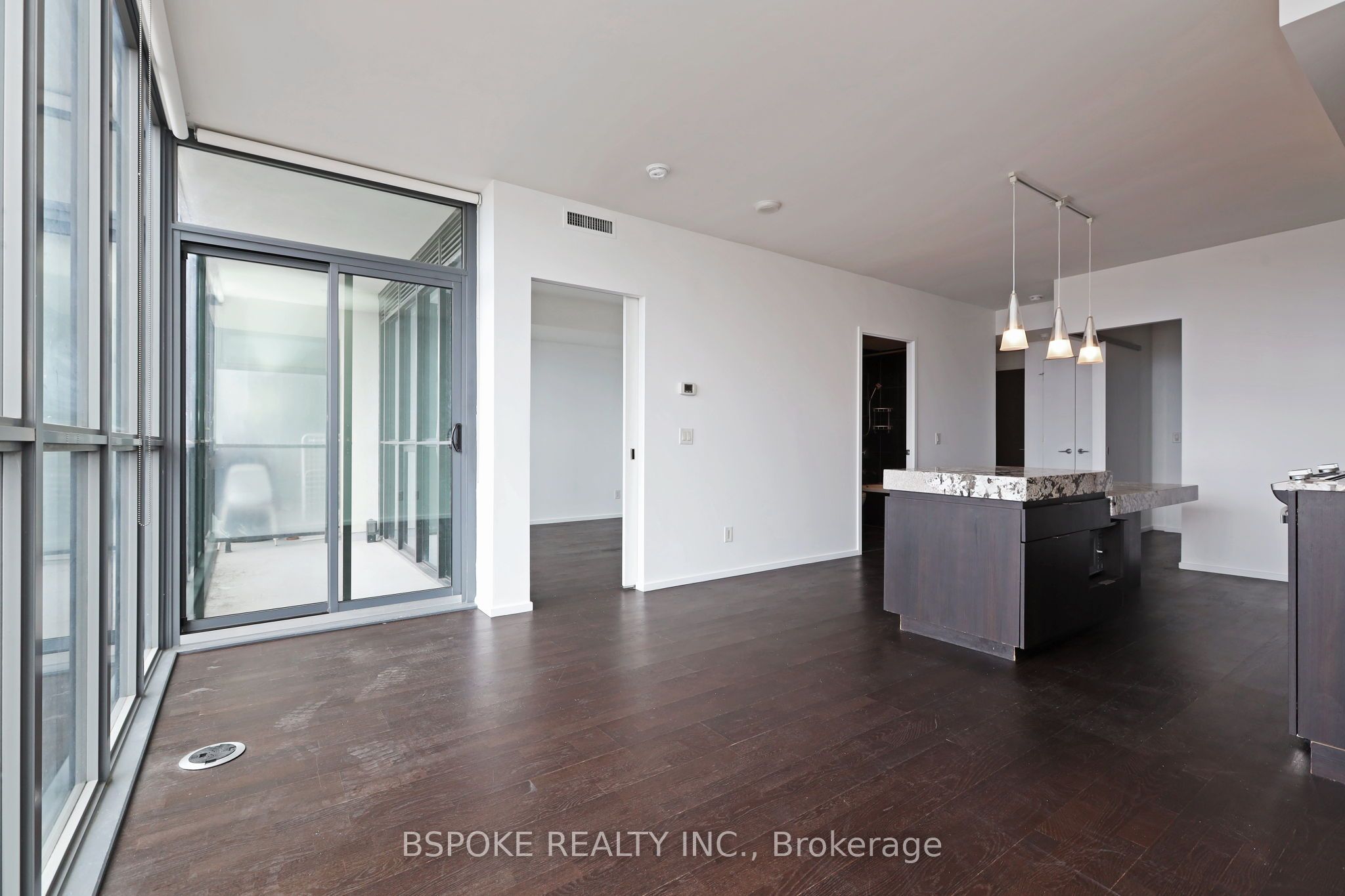 101 Charles Street E, #4402