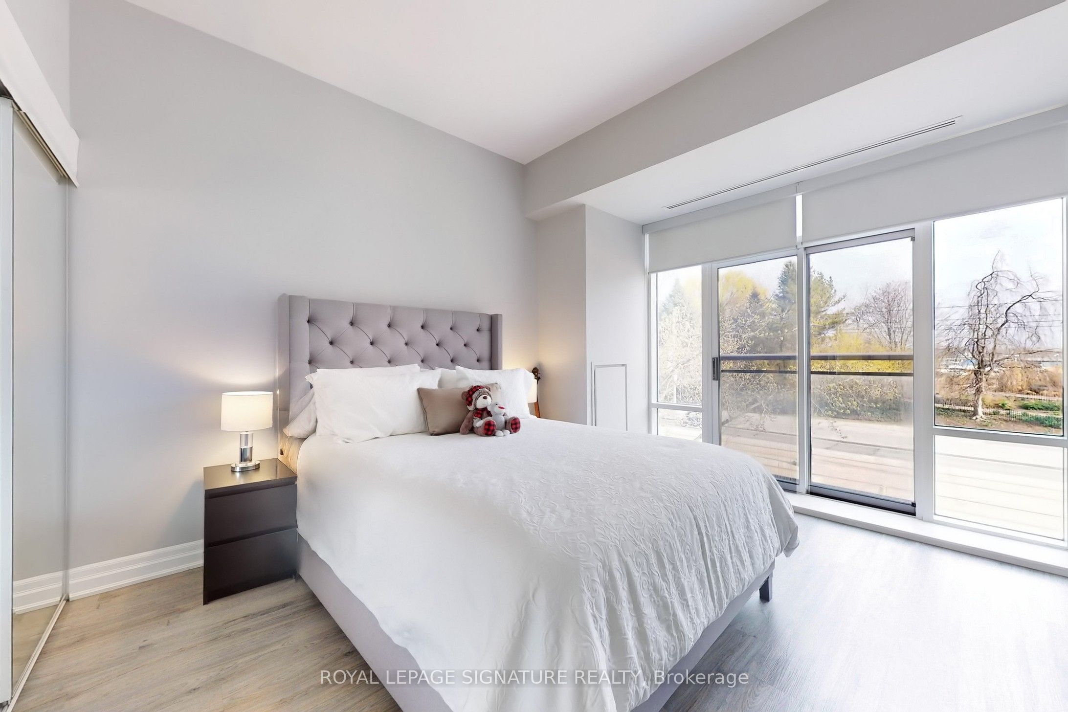 500 Queens Quay W, #102E Upper