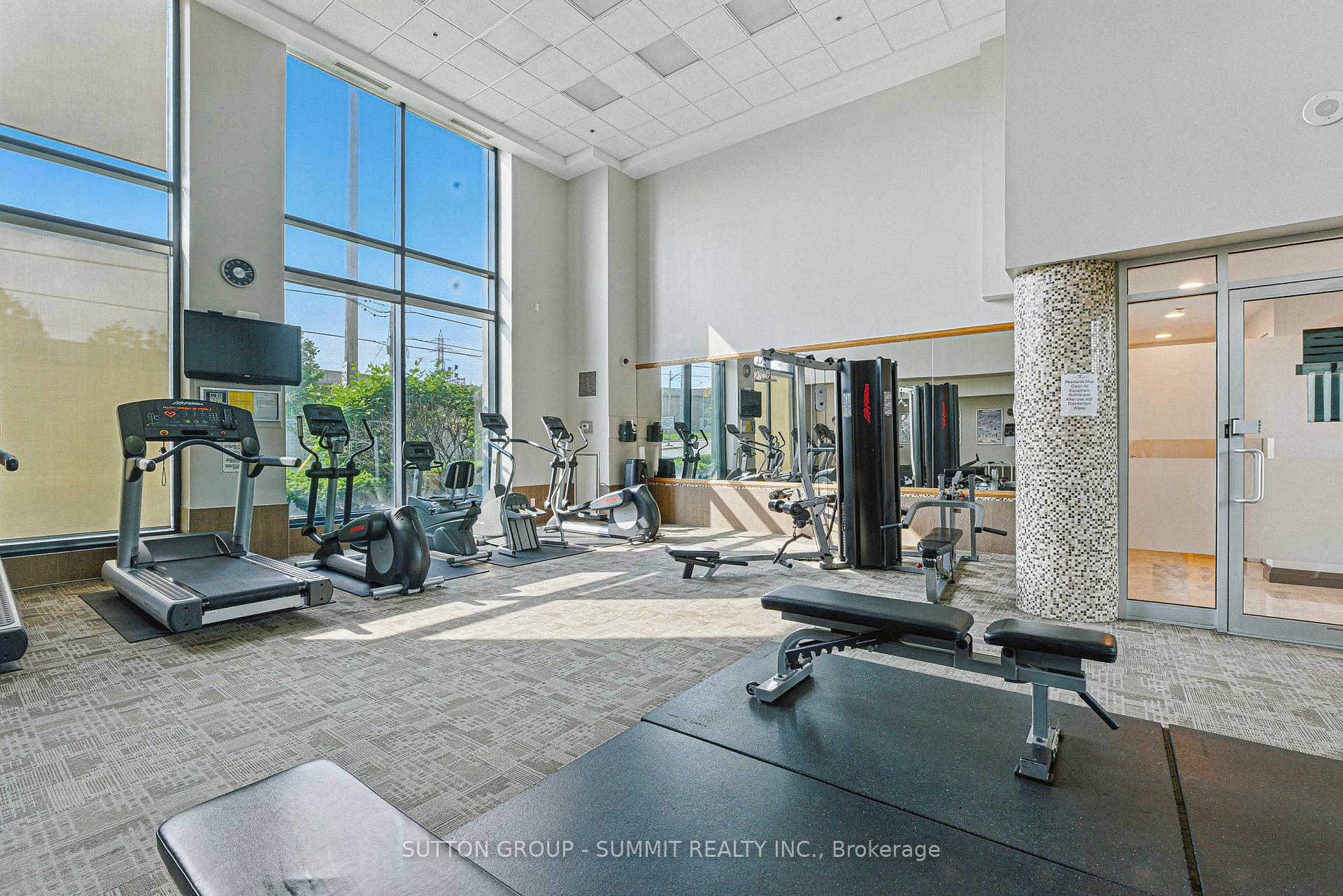 2 Bedrooms Condo at 2083 Lake Shore, Toronto For sale