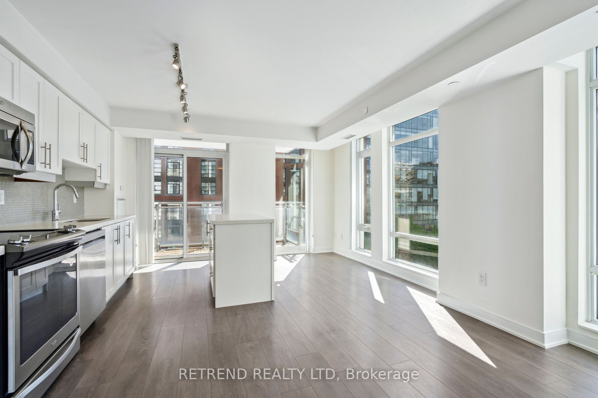 525 Adelaide Street W, #1116