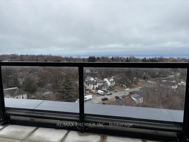 3 Bedrooms Condo at 2799 Kingston,  Toronto For sale