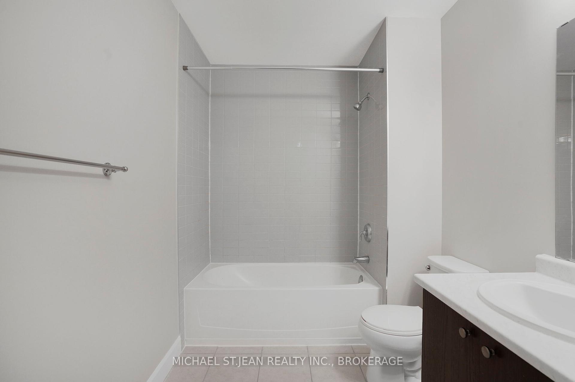 1 Bedroom Condo at 85 Robinson,  Hamilton For sale