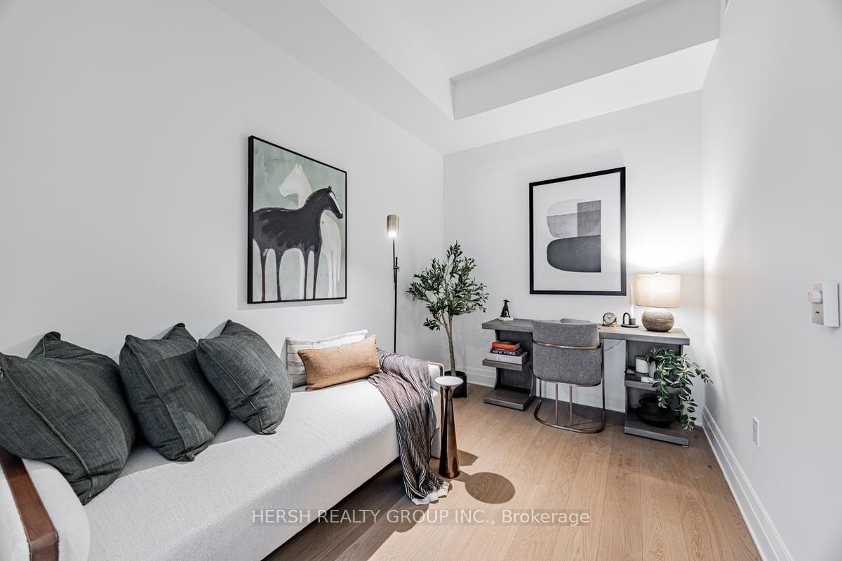 2 Bedrooms Condo at 2 Forest Hill,  Toronto For sale
