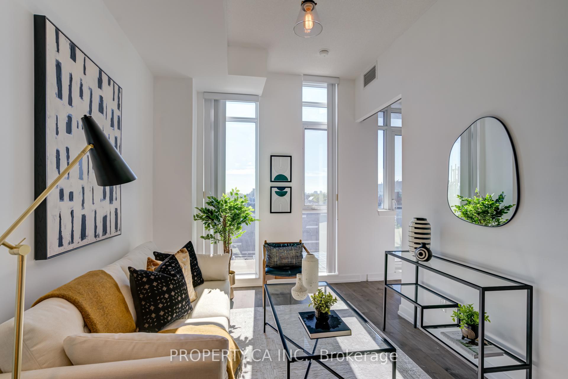 2 Bedrooms Condo at 297 College, Toronto For sale