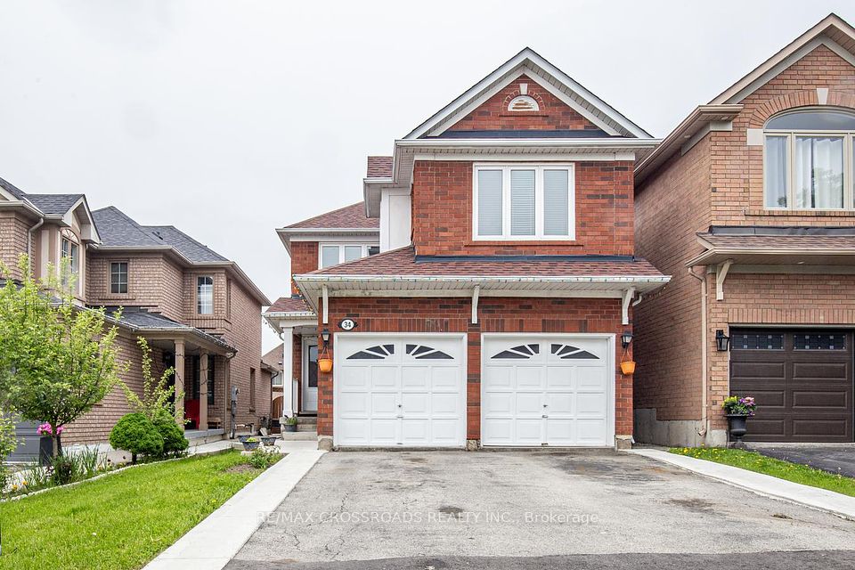 34 Narrow Valley Crescent, Brampton, ON L6R 2M6