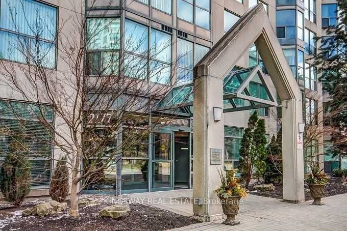#1003 - 2177 Burnhamthorpe Road, Mississauga, ON L5L 5P9