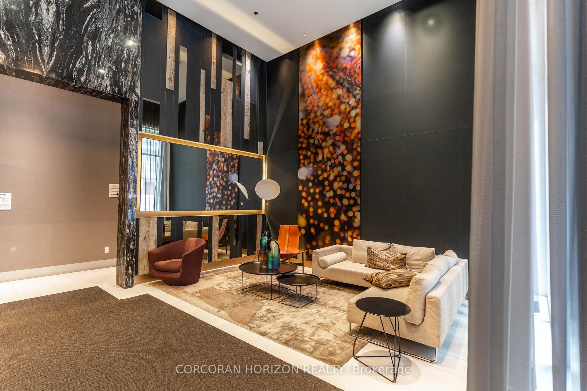 4 Bedrooms Condo at 30 Nelson, Toronto For sale