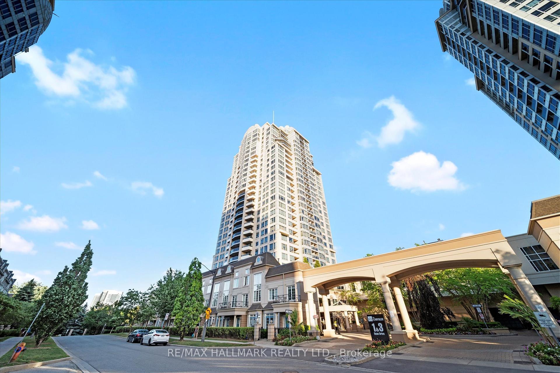 2 Bedrooms Condo at 3 Rean, Toronto For sale