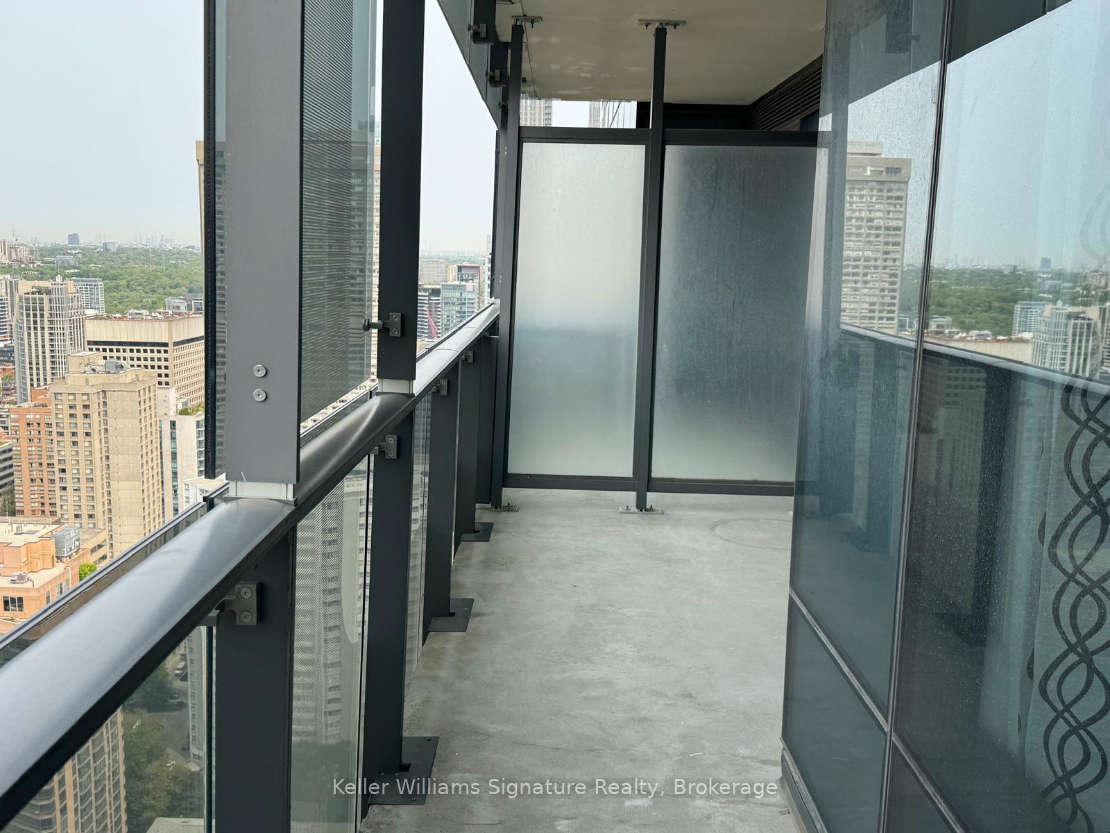 1 Bedroom Condo at 5 St. Joseph, Toronto For sale