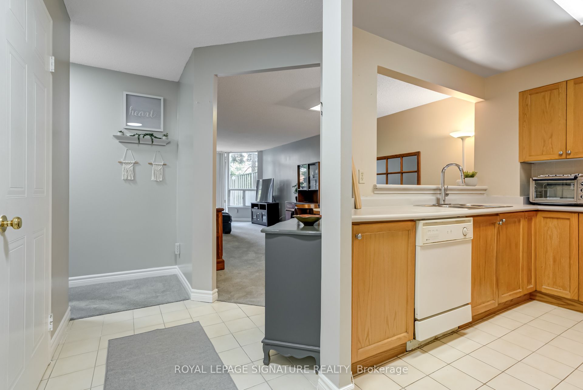 400 McLevin Avenue, #102