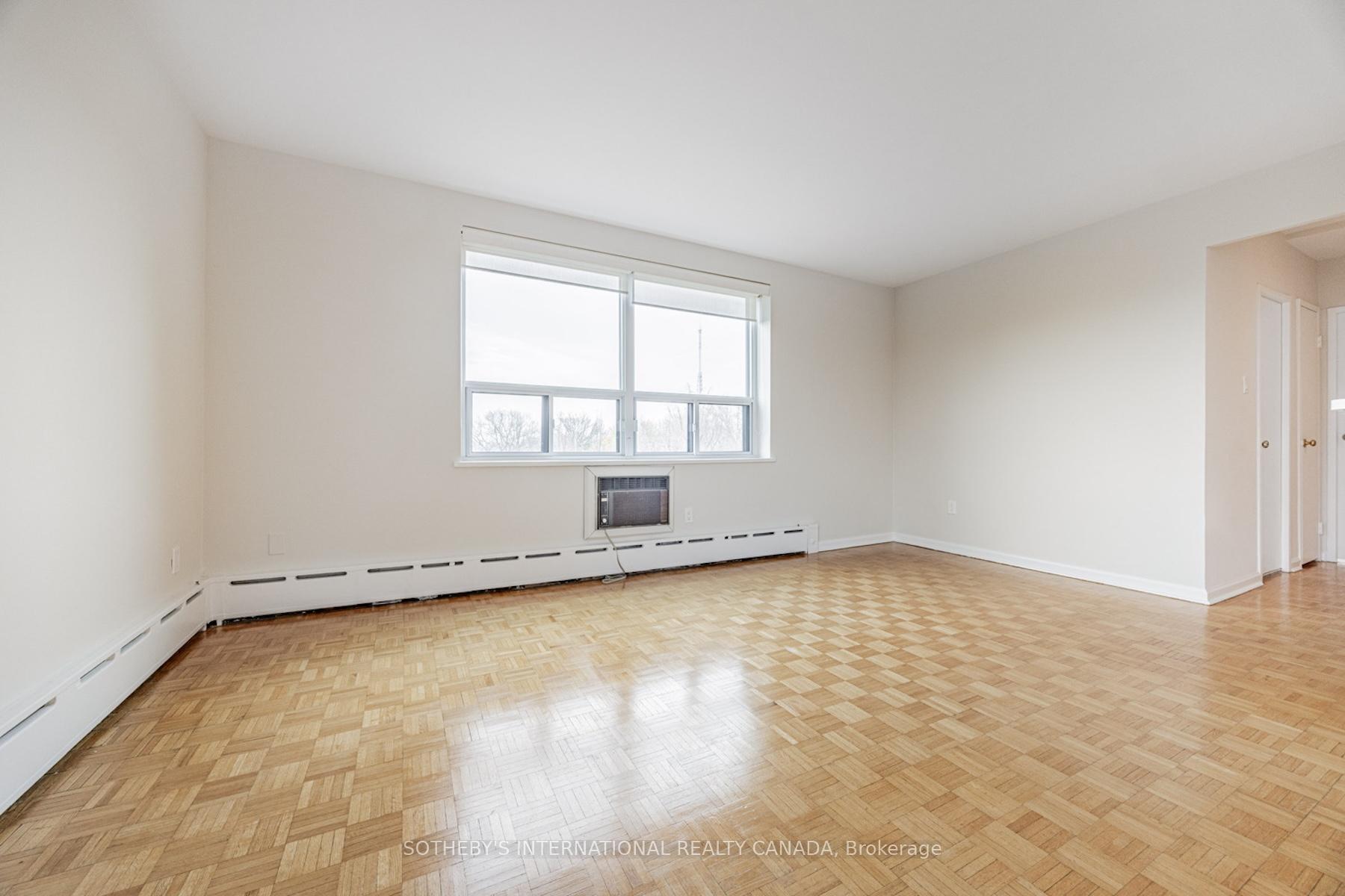 1 Bedroom Co-op at 78 Warren,  Toronto For sale