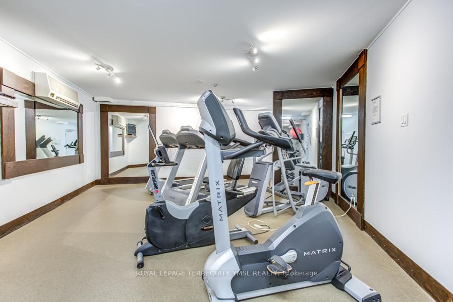1 Bedroom Condo at 250 Queens, Toronto For sale