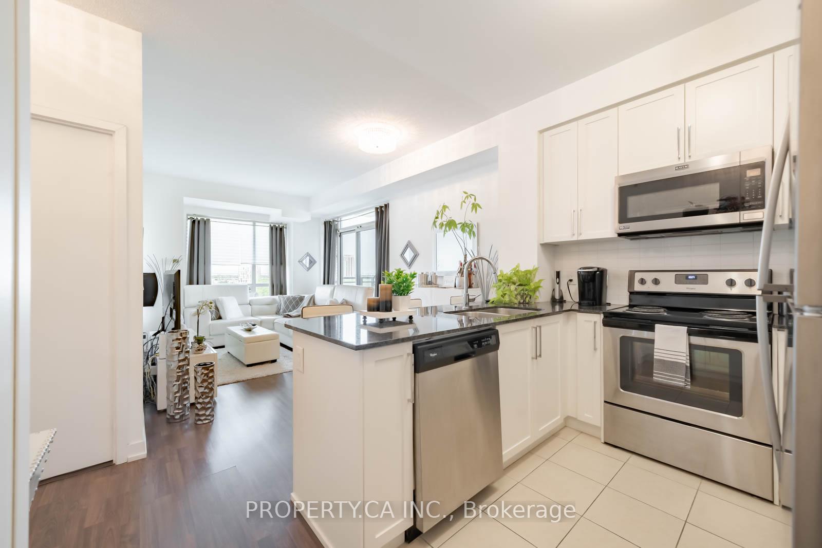 2 Bedrooms Condo at 840 Queens Plate, Toronto For sale