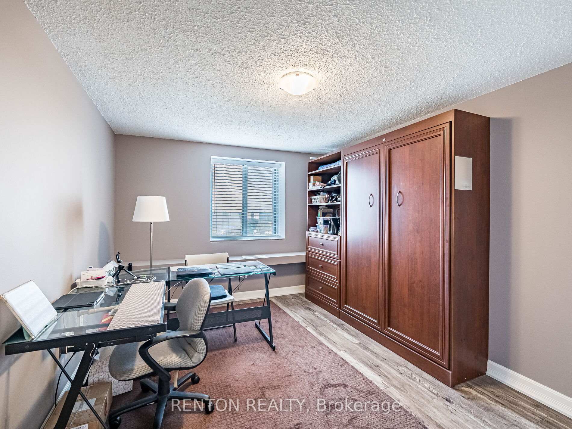 2 Bedrooms Condo at 6720 Glen Erin,  Mississauga For sale