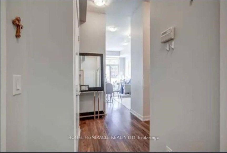 840 Queen Plate Drive, #1012