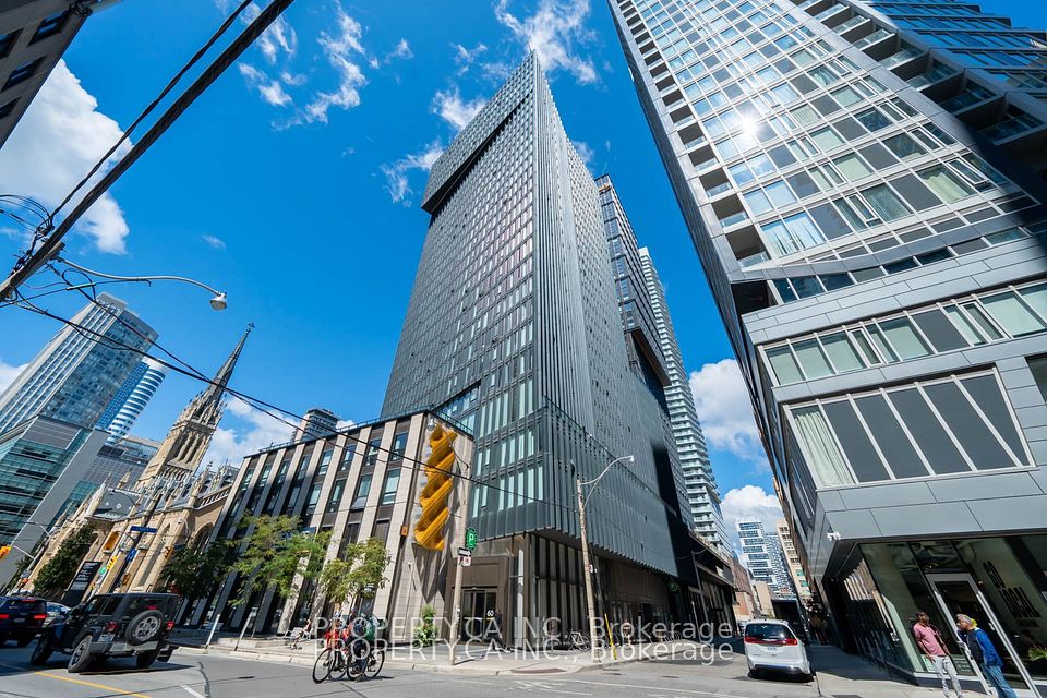 60 Shuter