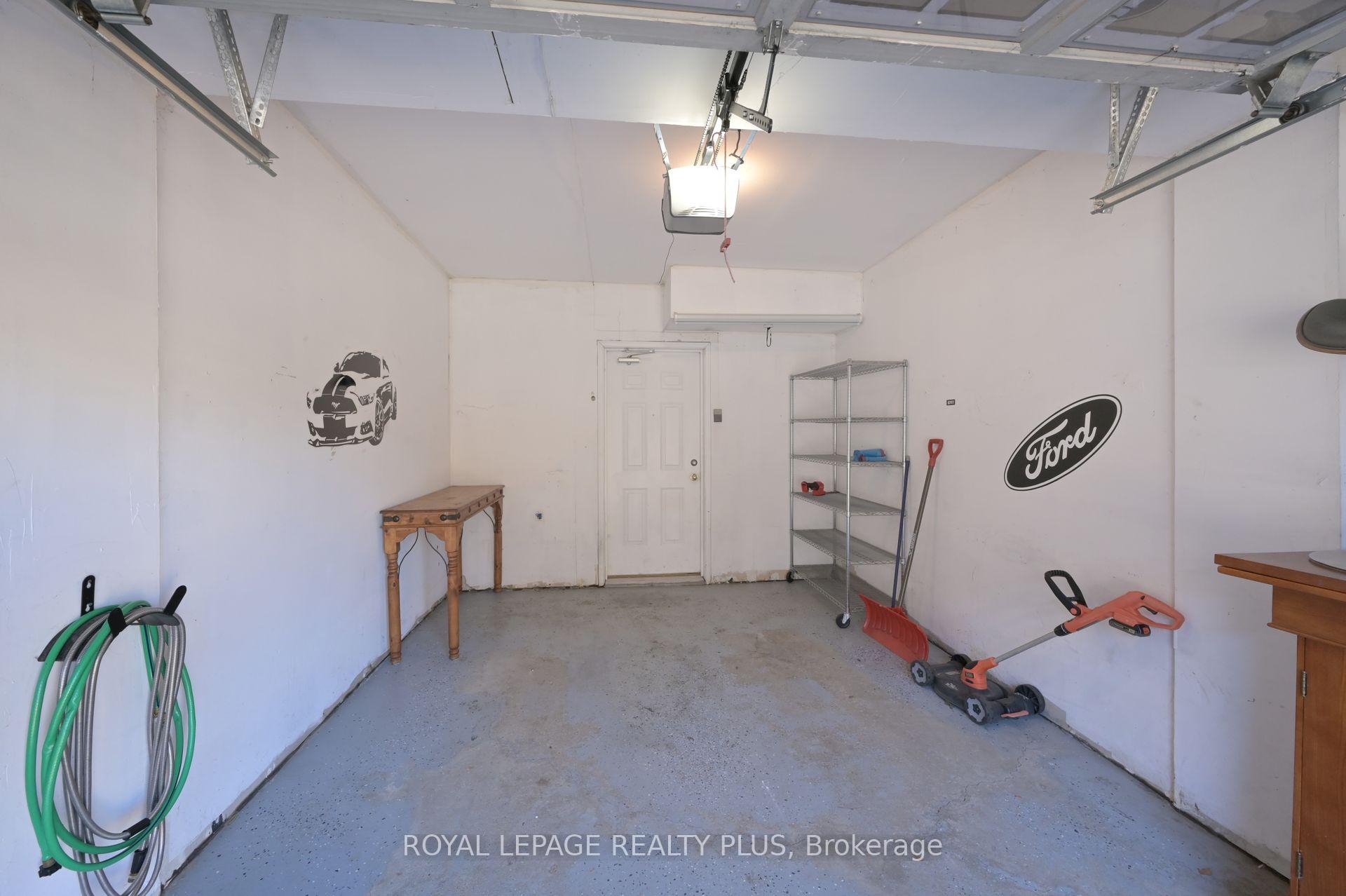 1 Bedroom Condo at 3056 Eglinton, Mississauga For sale