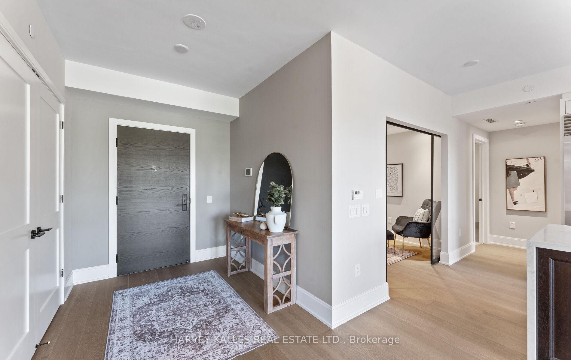 2 Bedrooms Condo at 355 Bedford Park, Toronto For sale