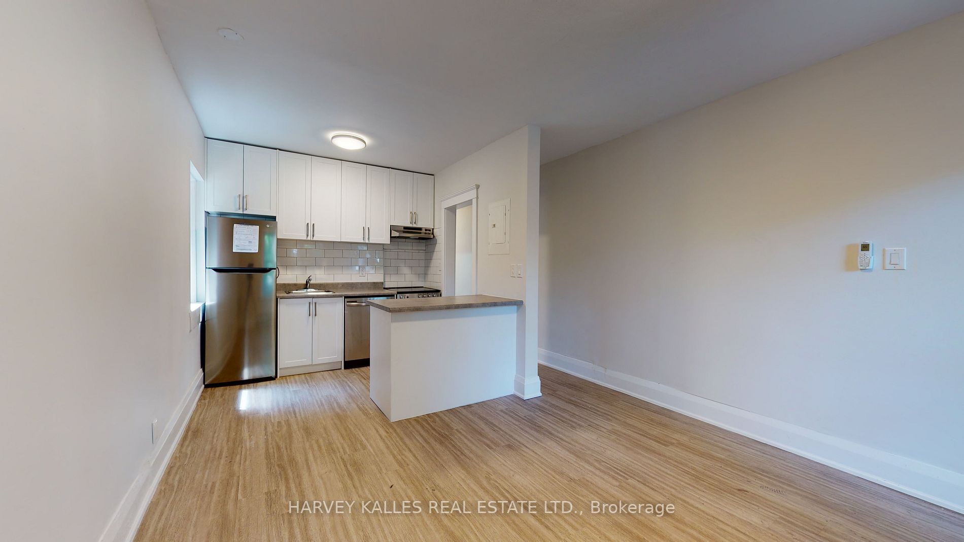 1065 Bathurst Street 3